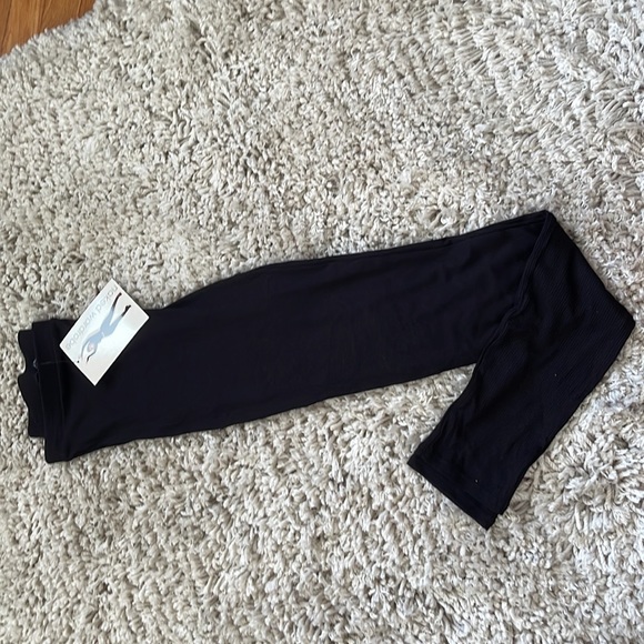 Naked Wardrobe - Picture 3 of 3